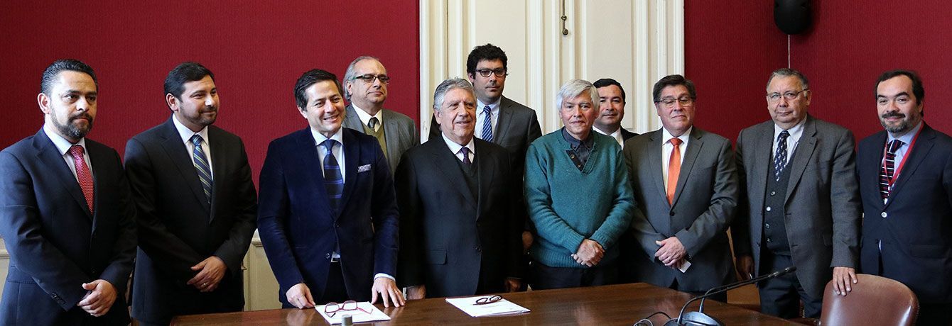 1TA suscribe convenio con Biblioteca del Congreso Nacional