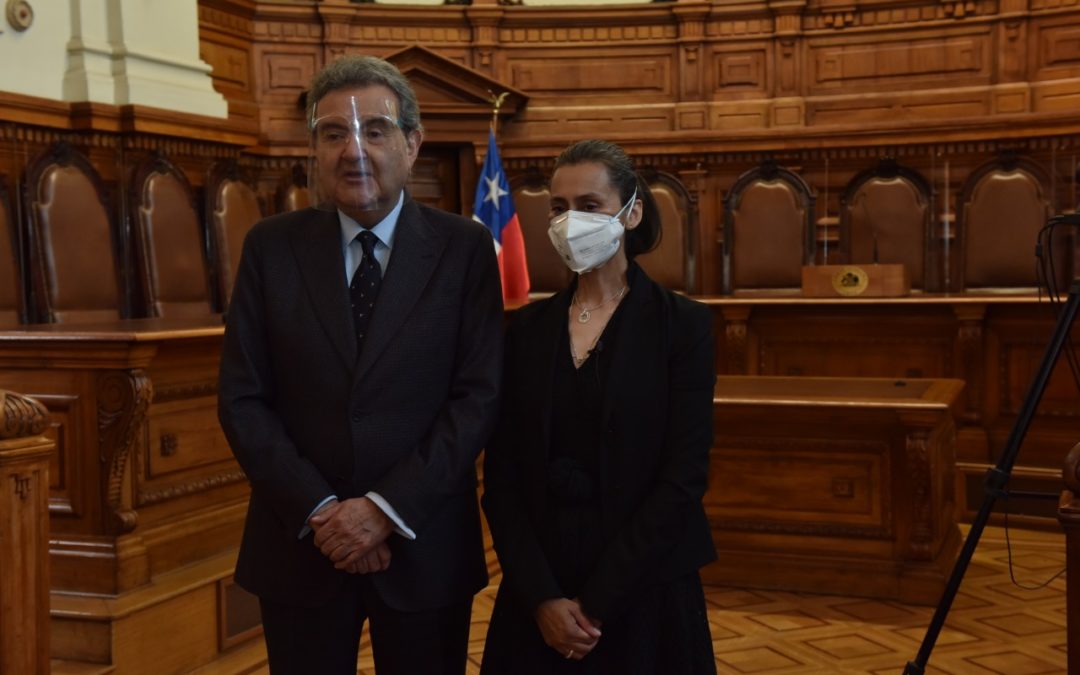 Sandra Álvarez Torres jura como nueva ministra titular abogada del Primer Tribunal Ambiental