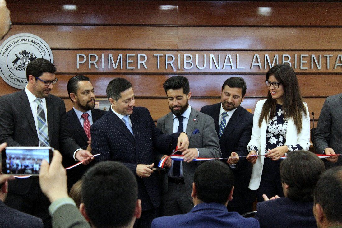 Primer Tribunal Ambiental inaugura sala de audiencia 