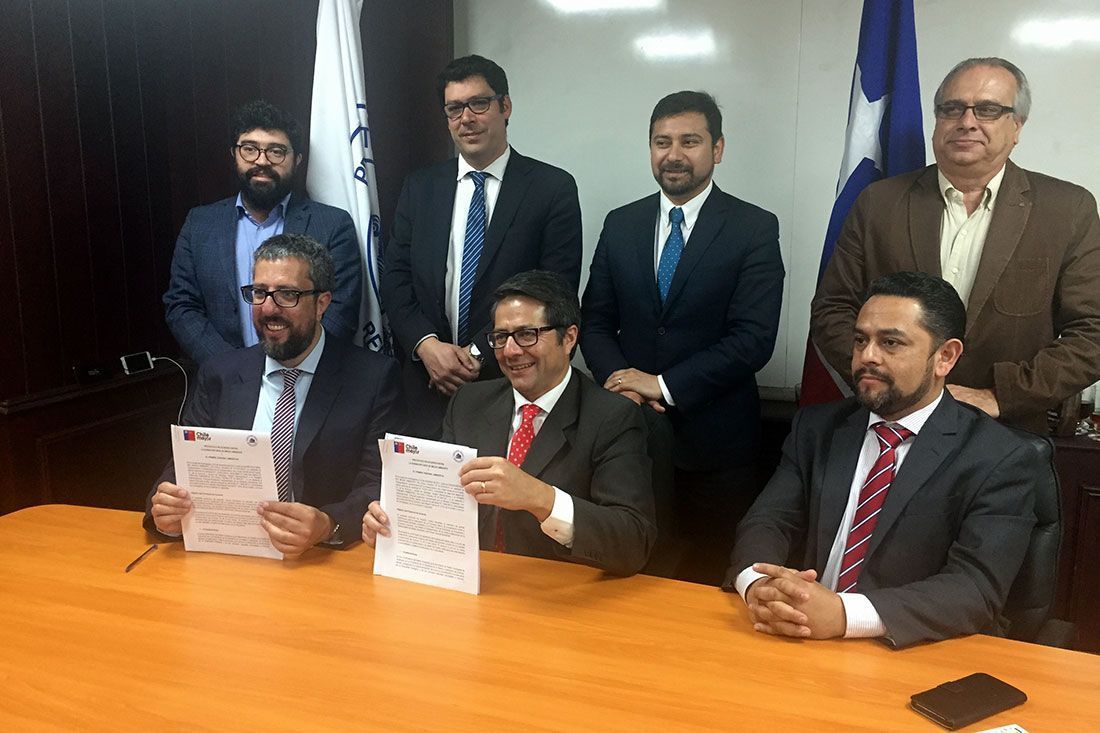 Subsecretario de Medio Ambiente firma convenio de cooperación con Primer Tribunal Ambiental 