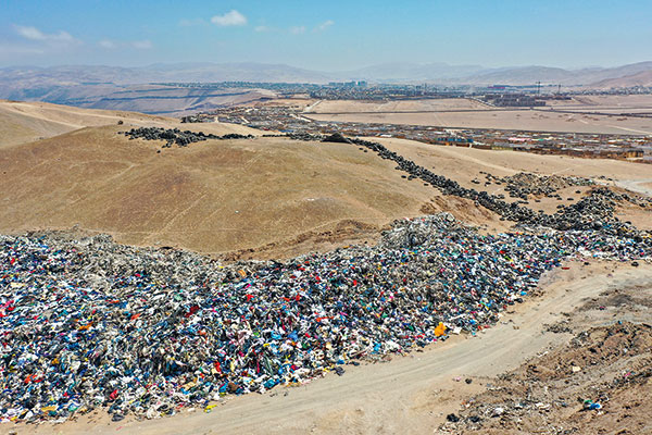 Primer Tribunal Ambiental realizará diligencia judicial en sector de botadero ilegal de Alto Hospicio